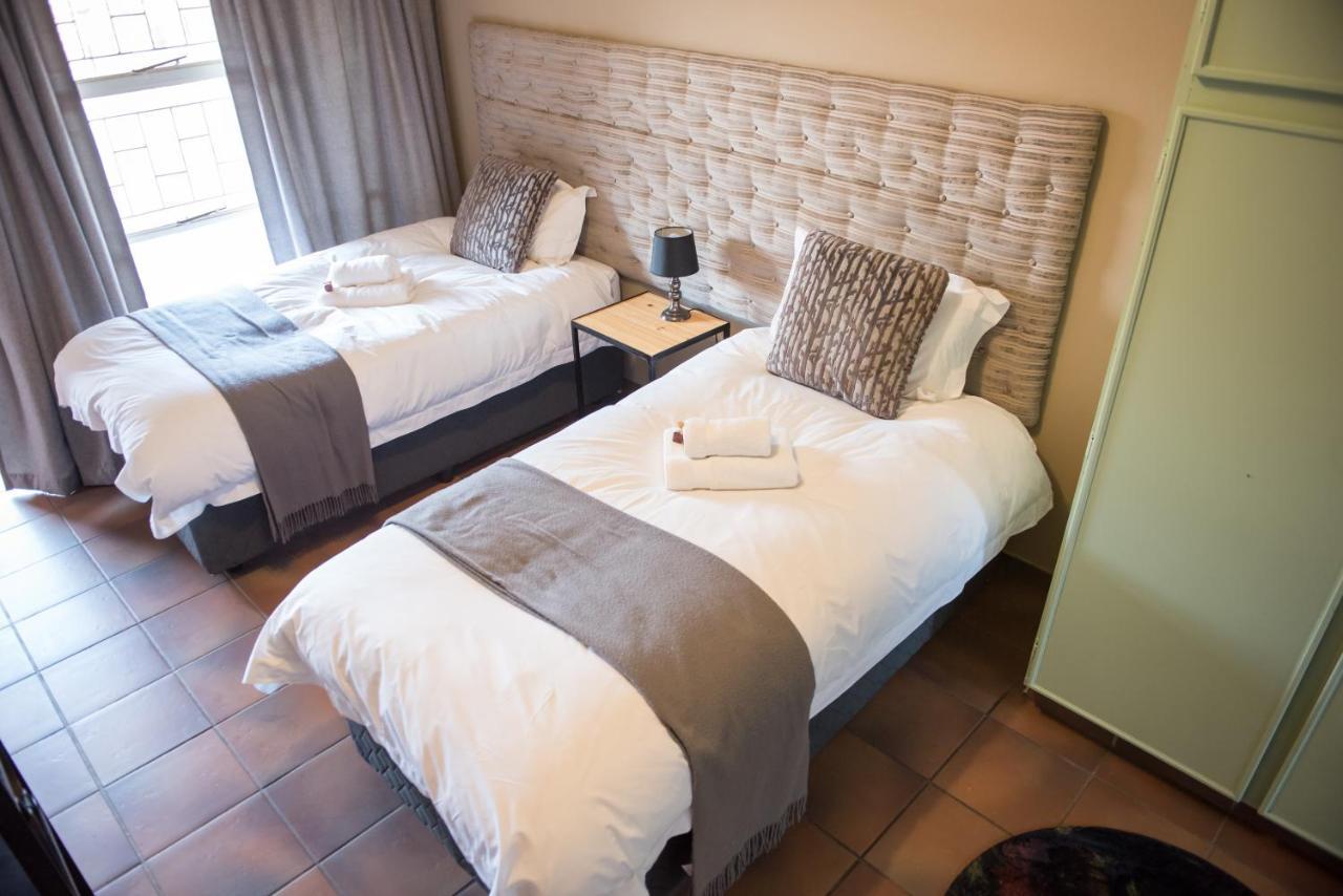 Melrose Place Guestrooms 波切夫斯特鲁姆 外观 照片