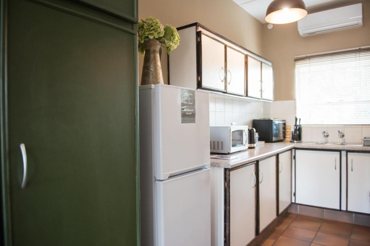 Melrose Place Guestrooms 波切夫斯特鲁姆 外观 照片