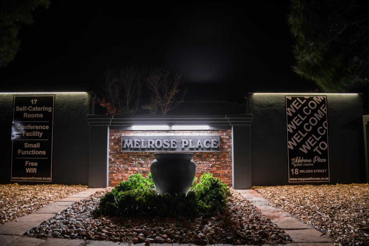 Melrose Place Guestrooms 波切夫斯特鲁姆 外观 照片